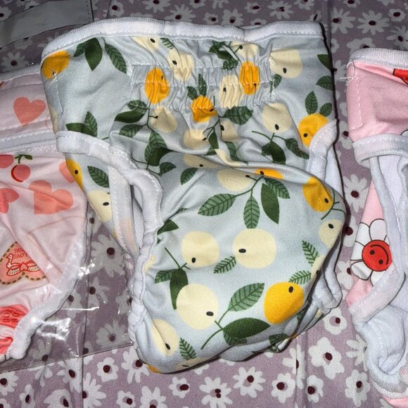 XEOOCE Dog Diapers - 3 Pack - BNWT - SMALL - Picture 4 of 4
